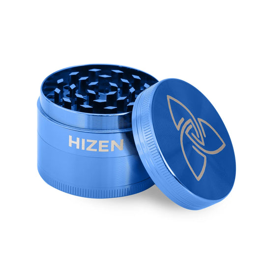 Hizen Basic Grinder Blau Frontansicht offen