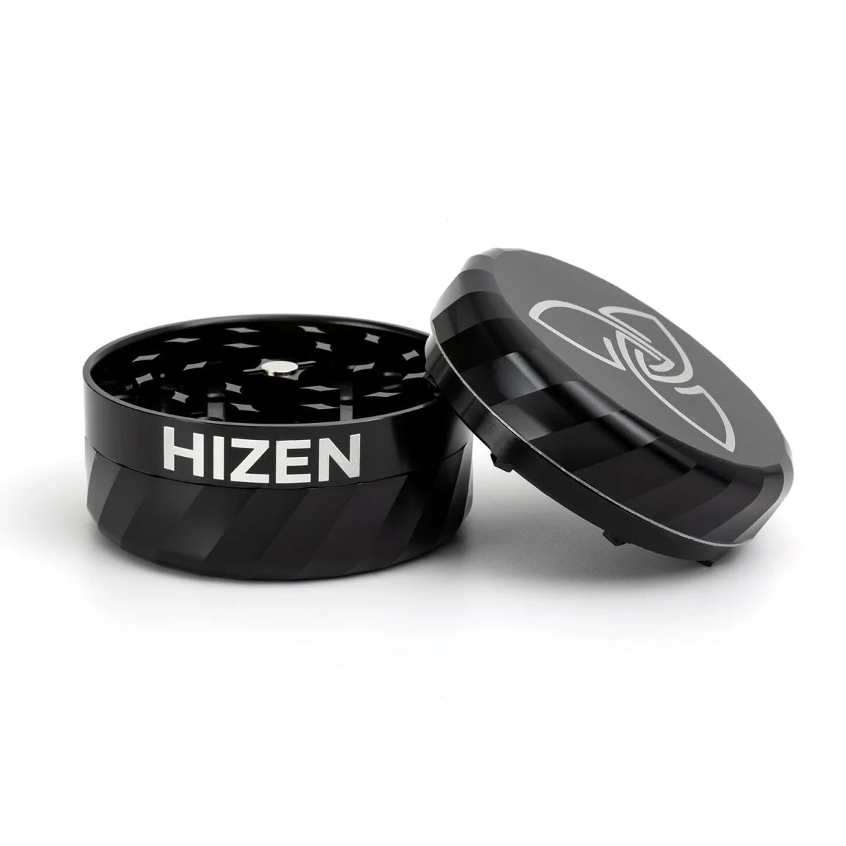 Hizen 3 Teiliger Alu Grinder Geriffelter Rand offen