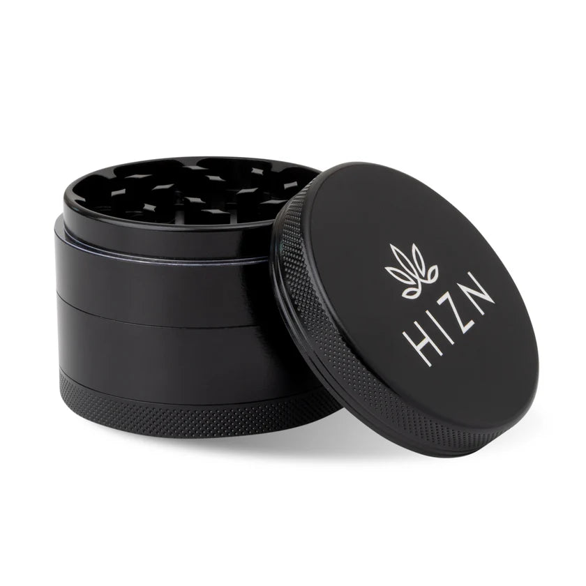 Hizen Keramik Grinder 4 Teilig Schwarz Frontansicht