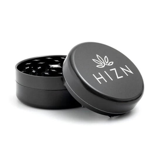 Hizen Keramik Grinder grau 3 Teilig Frontansicht