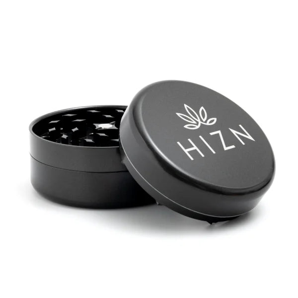 Hizen Keramik Grinder grau 3 Teilig Frontansicht