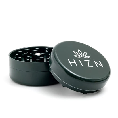 Hizen Keramik Grinder grün 3 Teilig Frontansicht