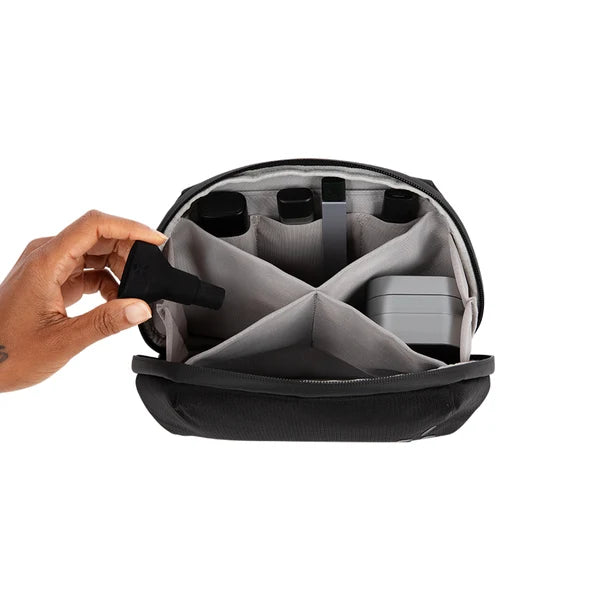 PAX Tasche für Zubehör aus Nylon in schwarz Mittelgroß Geruchsdicht offen