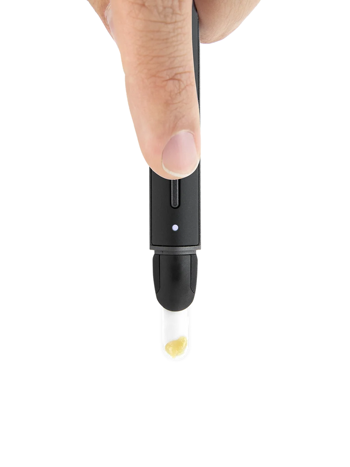 Puffco Hot Knife V2 in Onyx Verwendung