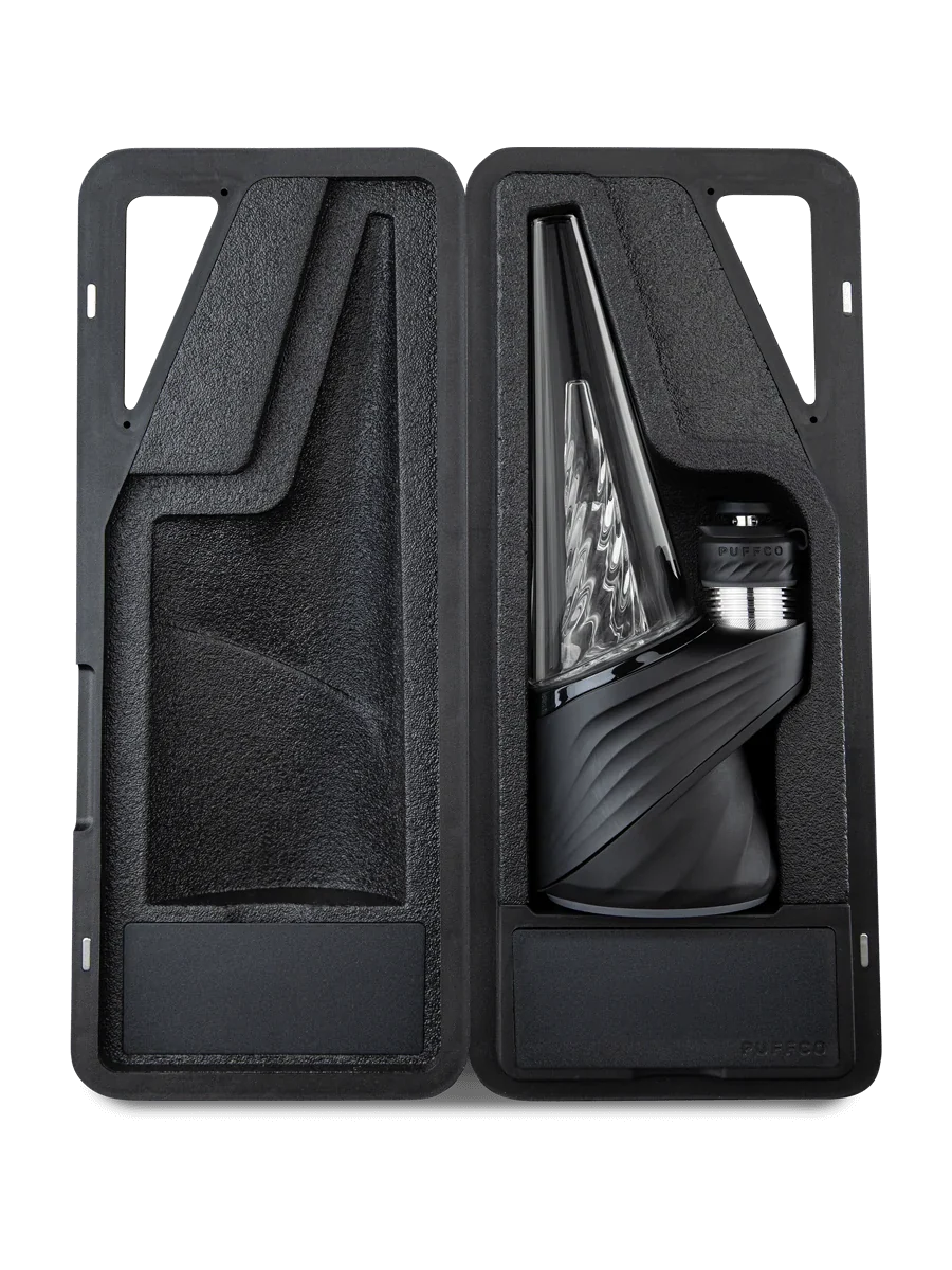 Puffco Peak Pro 3D XL in schwarz Case offen