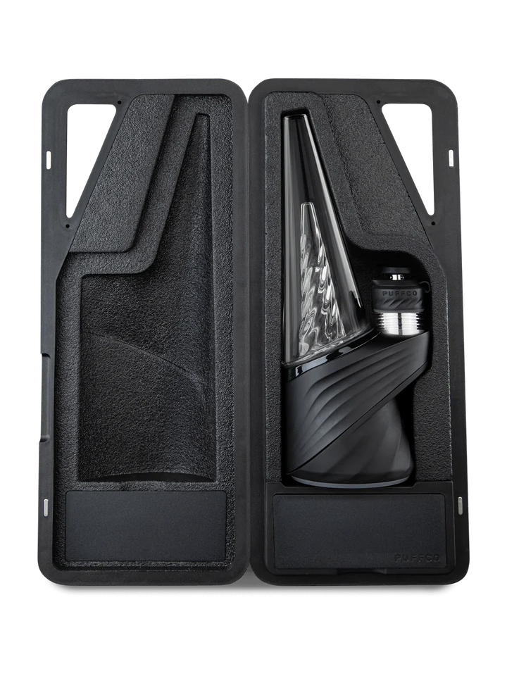 Puffco Peak Pro 3D XL in schwarz Case offen